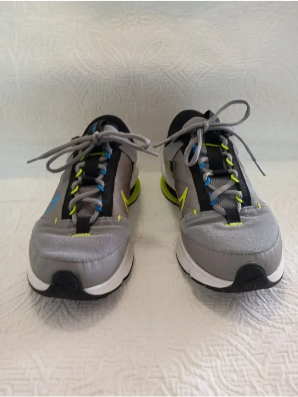 Nike Air Max Grey & Neon Green Youth Shoes Size 7Y Athletic Sneakers